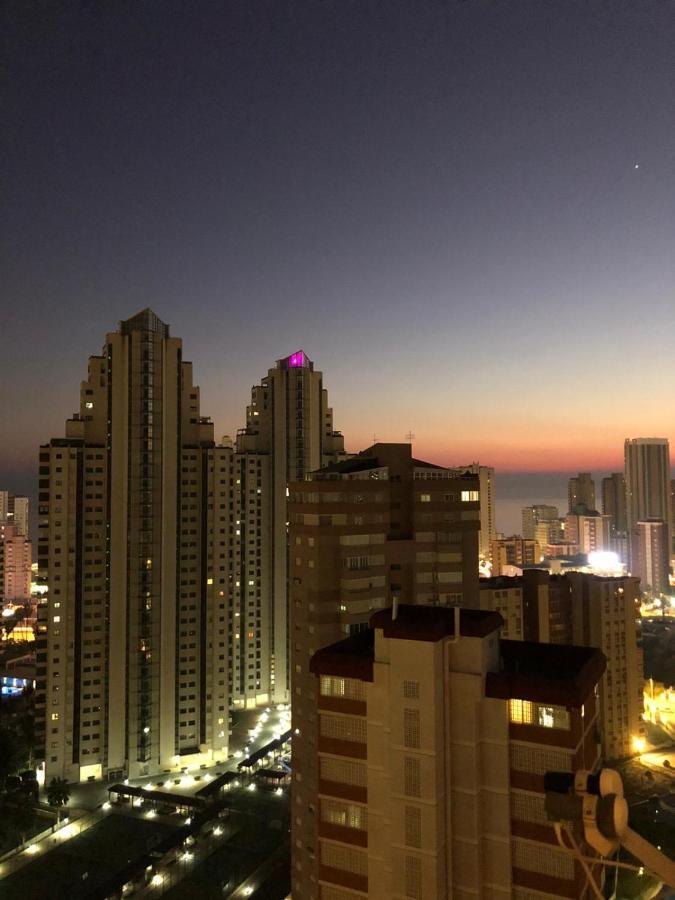 Sunshine Apartament Appartement Benidorm Buitenkant foto