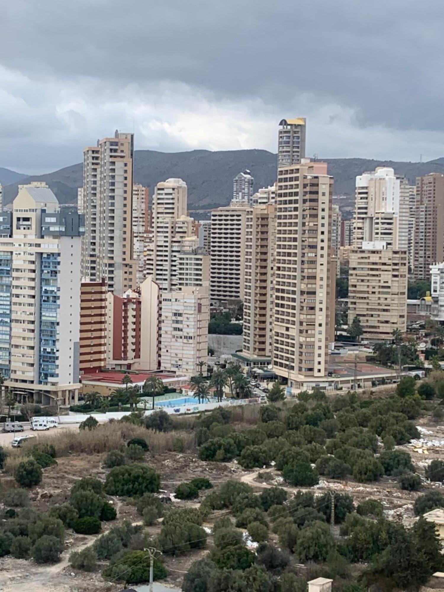 Sunshine Apartament Appartement Benidorm Buitenkant foto